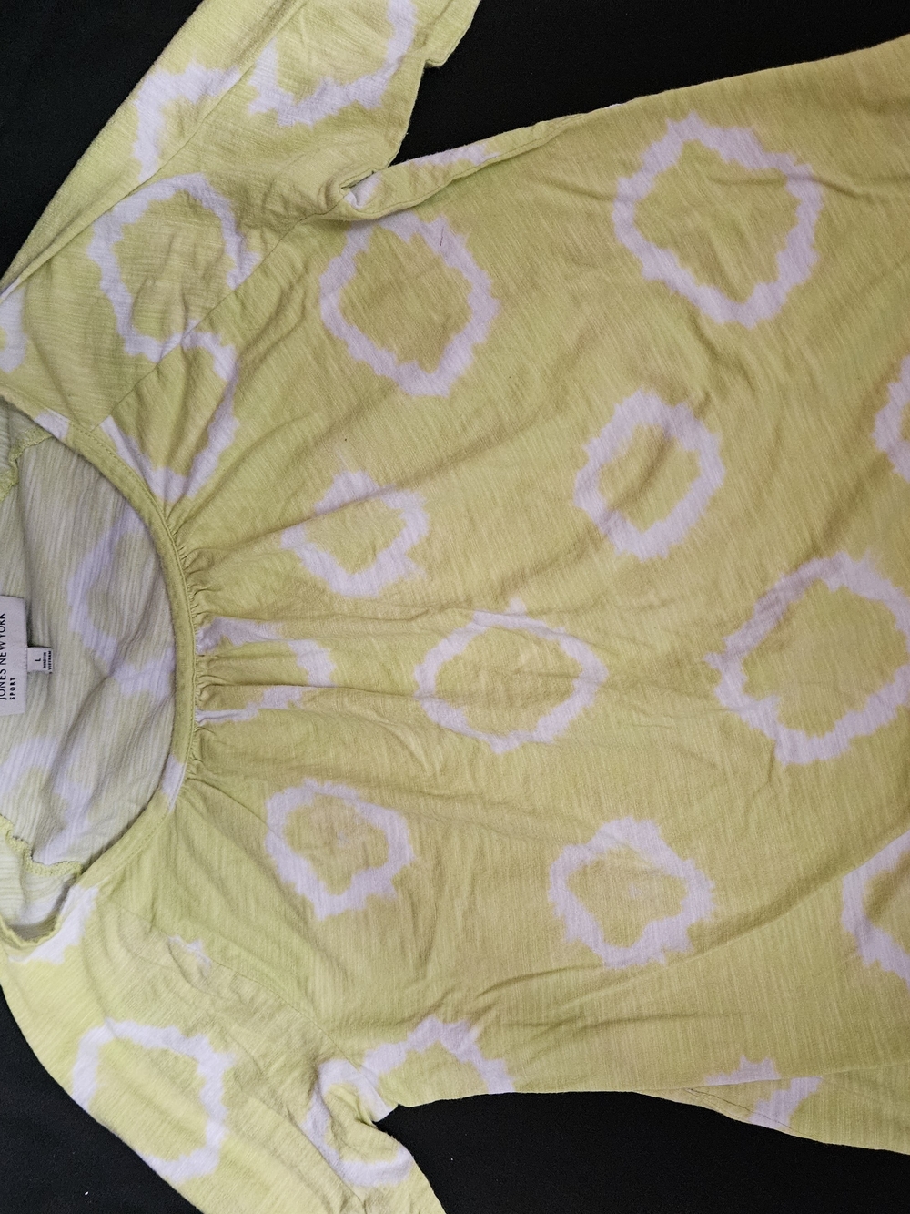 Jones New York Yellow Tie-Dye Short Sleeve Top